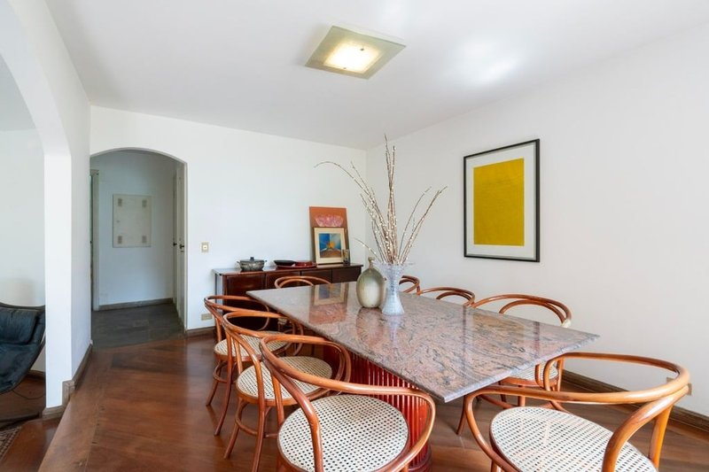 Casa a venda - Jardim Guedala - 3 suítes 417m² General Sena Vasconcelos São Paulo - 