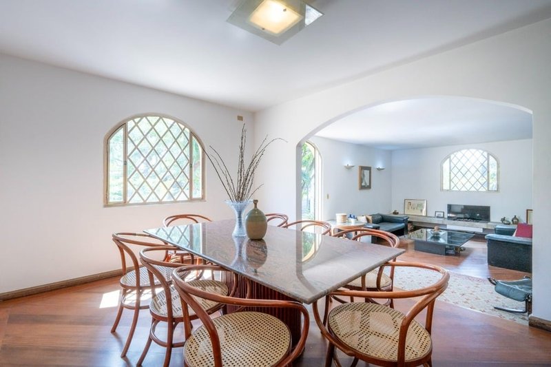 Casa a venda - Jardim Guedala - 3 suítes 417m² General Sena Vasconcelos São Paulo - 