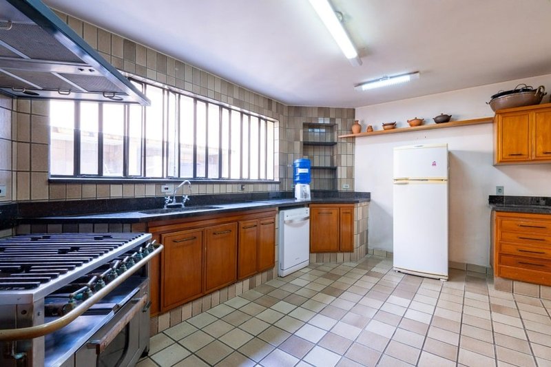Casa a venda - Jardim Guedala - 3 suítes 417m² General Sena Vasconcelos São Paulo - 