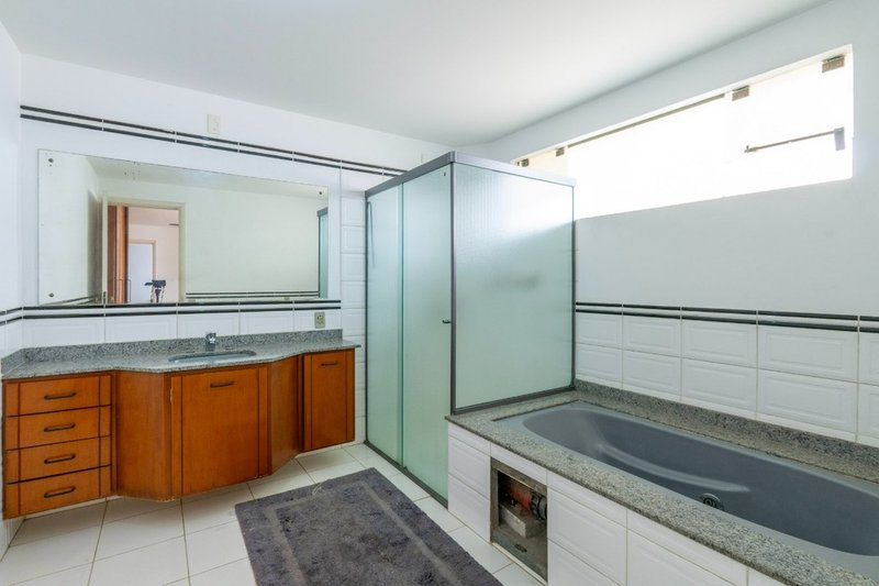 Casa a venda - Jardim Guedala - 3 suítes 417m² General Sena Vasconcelos São Paulo - 