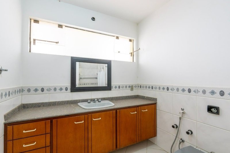 Casa a venda - Jardim Guedala - 3 suítes 417m² General Sena Vasconcelos São Paulo - 