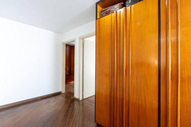 Casa a venda - Jardim Guedala - 3 suítes 417m² General Sena Vasconcelos São Paulo - 