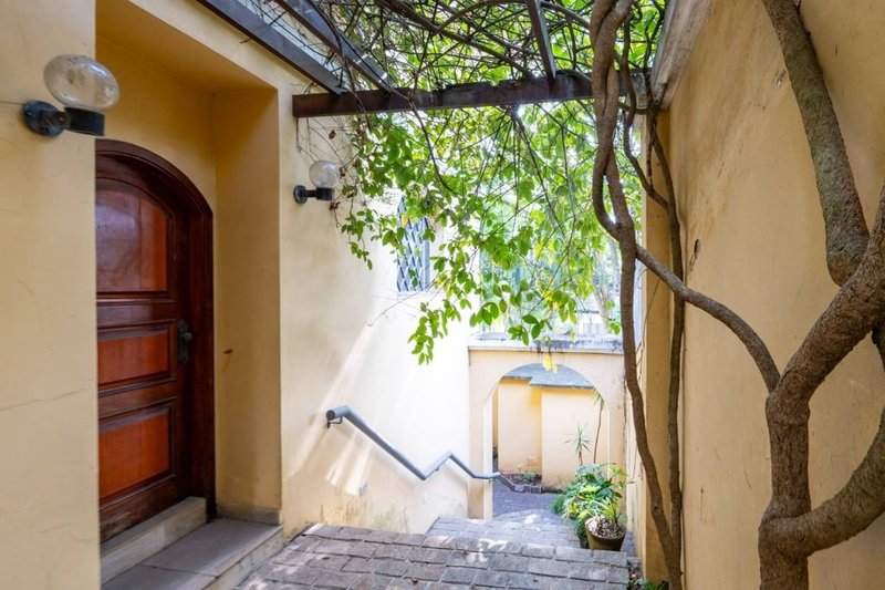 Casa a venda - Jardim Guedala - 3 suítes 417m² General Sena Vasconcelos São Paulo - 