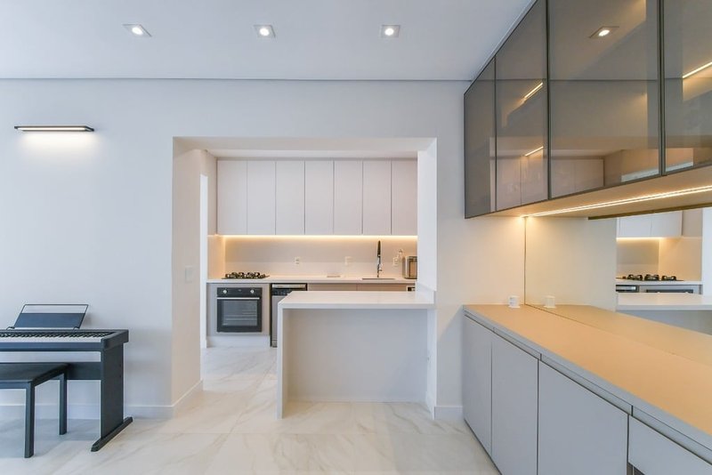Apartamento a venda Chácara Santo Antônio - 3 suítes 162m² Antônio de Oliveira São Paulo - 