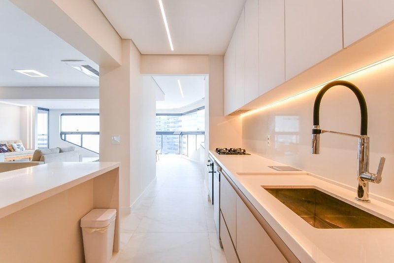 Apartamento a venda Chácara Santo Antônio - 3 suítes 162m² Antônio de Oliveira São Paulo - 