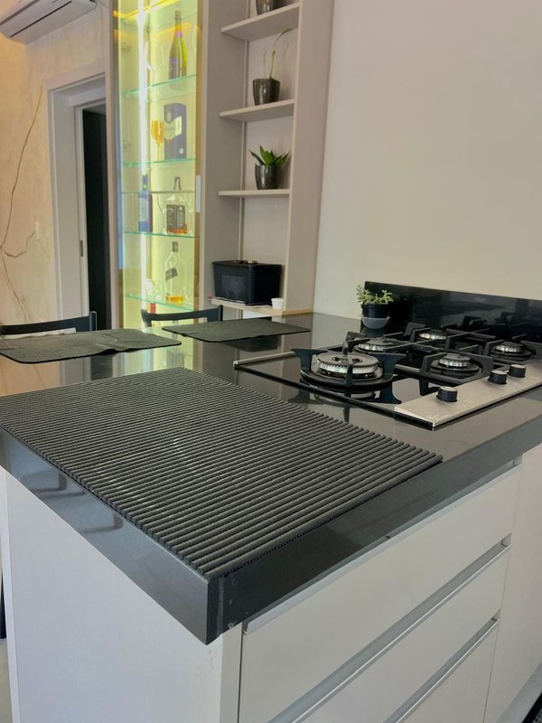 CASA COM 1 SÚITE MAIS 2 DORMITÓRIOS NA GUABIRUBA SUL - Guabiruba - 