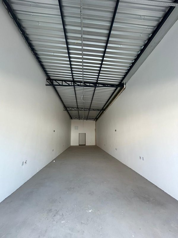 Pontos comerciais novos disponíveis para locação de 94m2 na rua 7 de Setembro Rua Sete de Setembro Tatuí - 