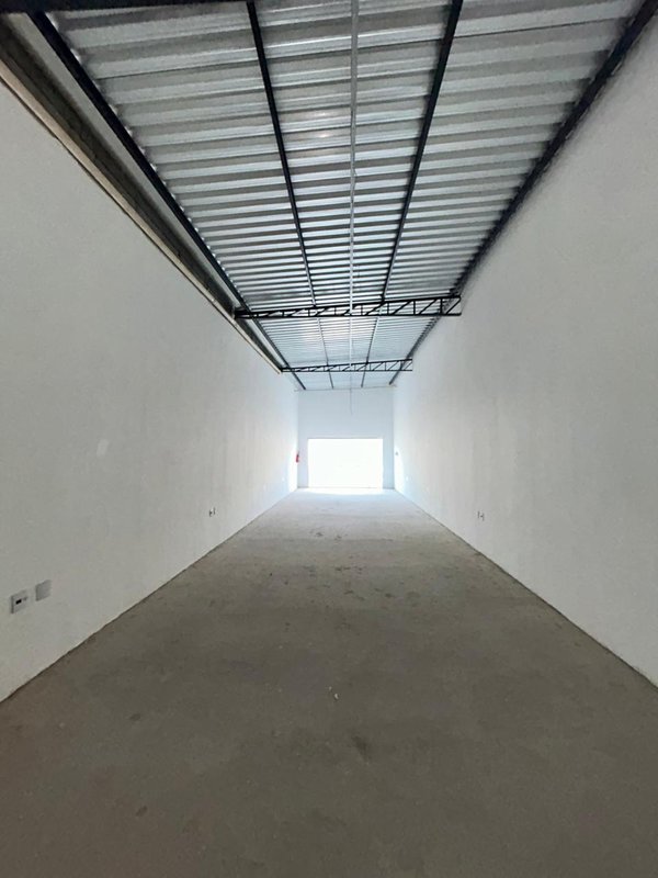 Pontos comerciais novos disponíveis para locação de 94m2 na rua 7 de Setembro Rua Sete de Setembro Tatuí - 