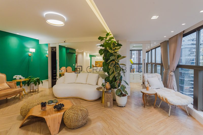 Apartamento com 222,7 m², com 3 suítes, 2 elevadores, 4 garagens no Bairro Jardim Europa Avenida Ferdinand Kisslinger Porto Alegre - 