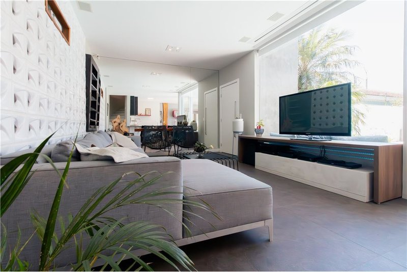 Casa a venda - Tatuapé -  2 suítes 660m² Garça-Real São Paulo - 