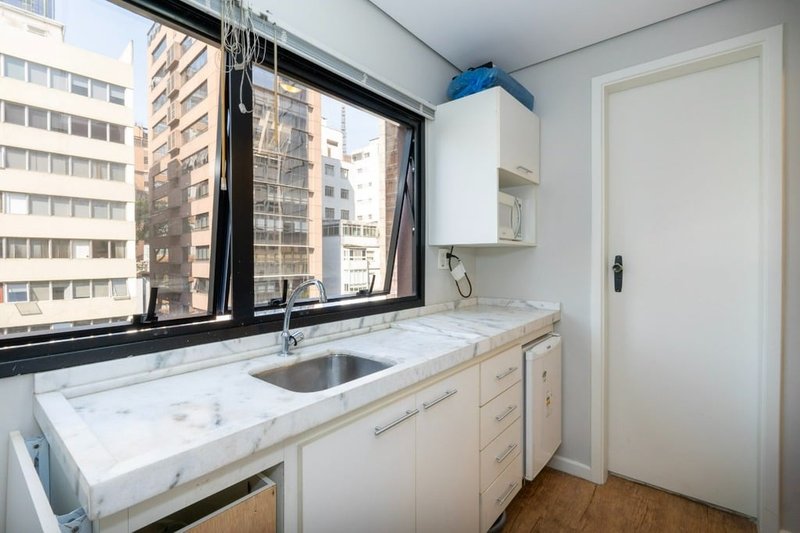 Sala a venda - Bela Vista - 75m² Cincinato Braga São Paulo - 