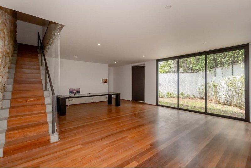 Casa a venda Jardim Paulista - 3 suítes 318m² Honduras São Paulo - 
