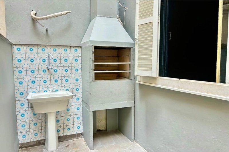 Apartamento SL 324 Apto 612481023-67 1 dormitório 45m² Laurindo Porto Alegre - 