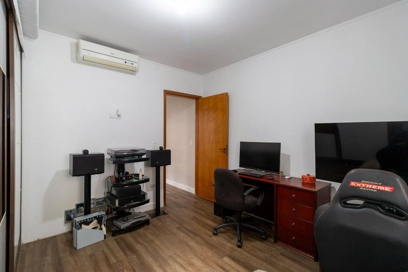 Casa a venda - Vila Mariana - 3 suítes 243m² Pageú São Paulo - 