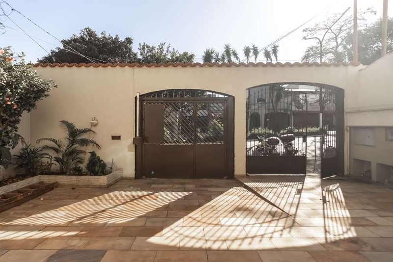 Casa a venda - Interlagos -  2 suítes 209m² João Peixoto Viegas São Paulo - 