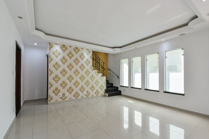 Casa em Condomínio a venda - Penha - 3 suítes 165m² Doutor Suzano Brandão São Paulo - 