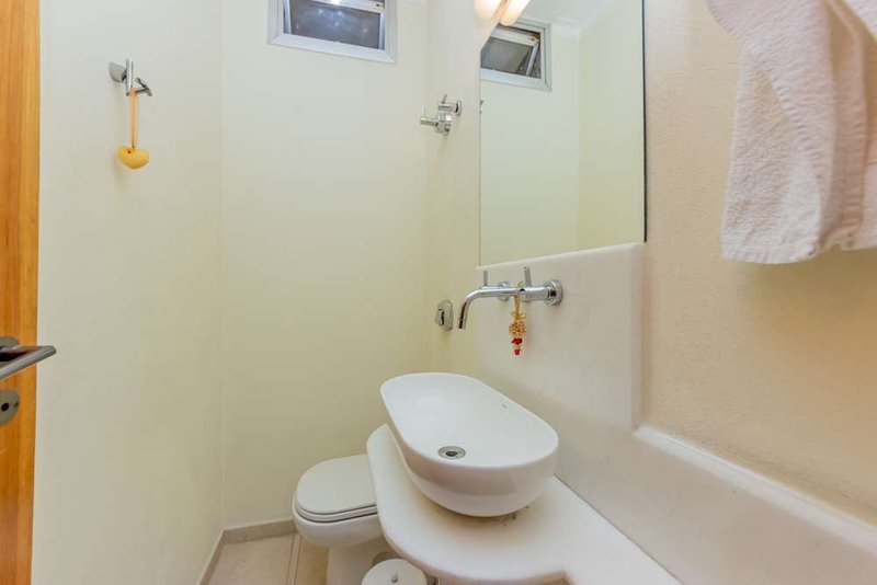 Apartamento a venda Jardim Europa - 3 dormitórios 123m² Hans Nobiling São Paulo - 
