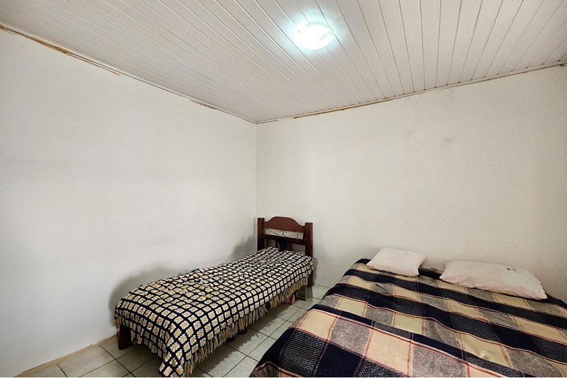 Casa a venda - Vila Guarani - 4 dormitórios 116m² do Café São Paulo - 