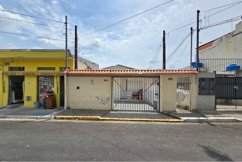 Casa a venda - Vila Guarani - 4 dormitórios 116m² do Café São Paulo - 
