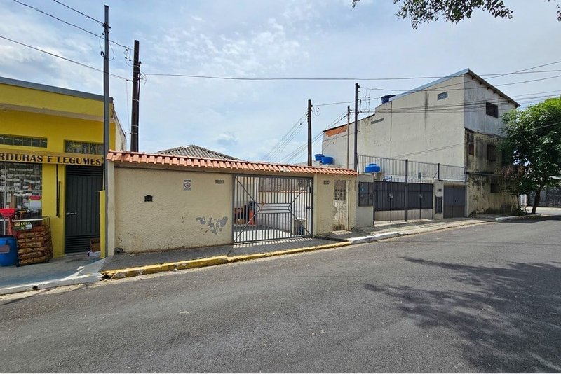 Casa a venda - Vila Guarani - 4 dormitórios 116m² do Café São Paulo - 
