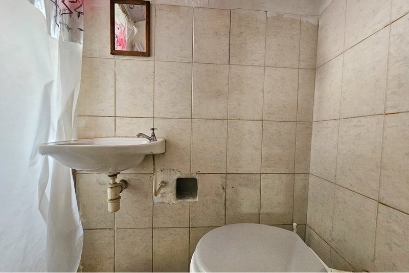 Casa a venda - Vila Guarani - 4 dormitórios 116m² do Café São Paulo - 