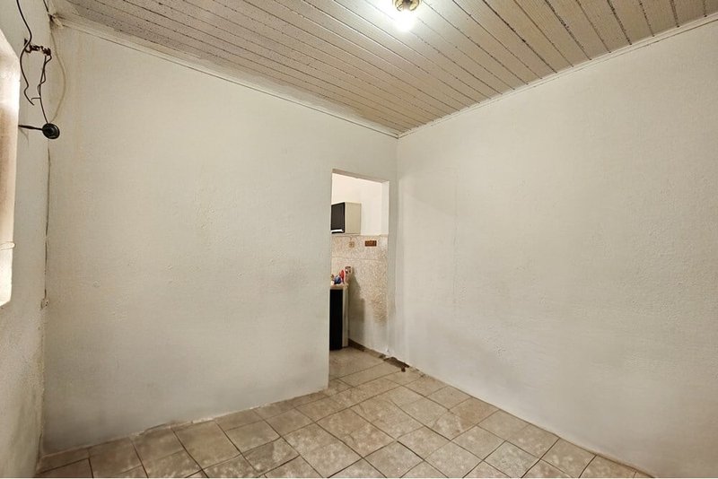 Casa a venda - Vila Guarani - 4 dormitórios 116m² do Café São Paulo - 