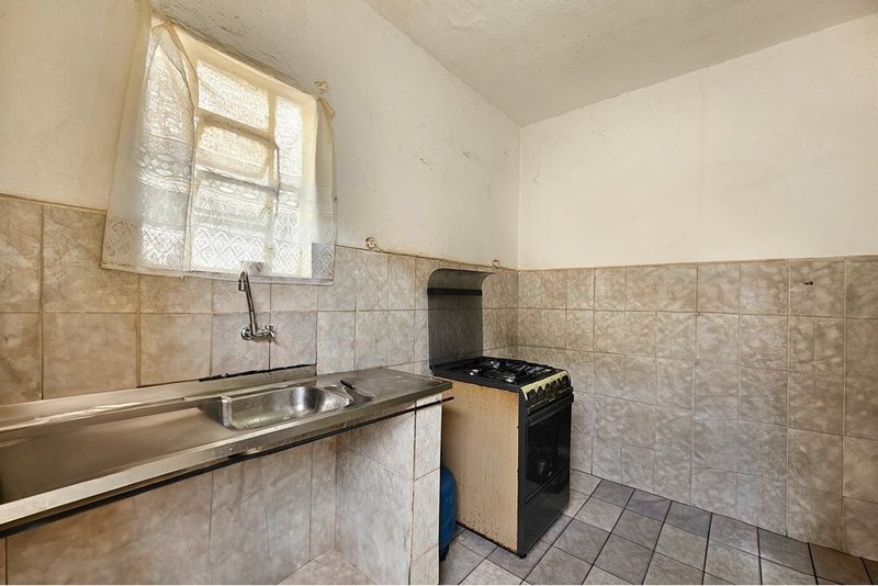 Casa a venda - Vila Guarani - 4 dormitórios 116m² do Café São Paulo - 