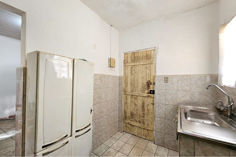 Casa a venda - Vila Guarani - 4 dormitórios 116m² do Café São Paulo - 