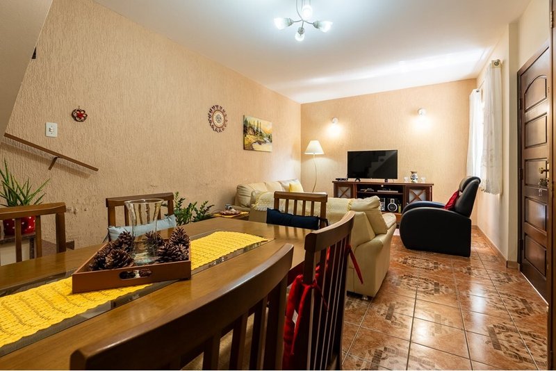 Casa a venda - Ipiranga - 3 dormitórios 192m² Agostinho Gomes São Paulo - 