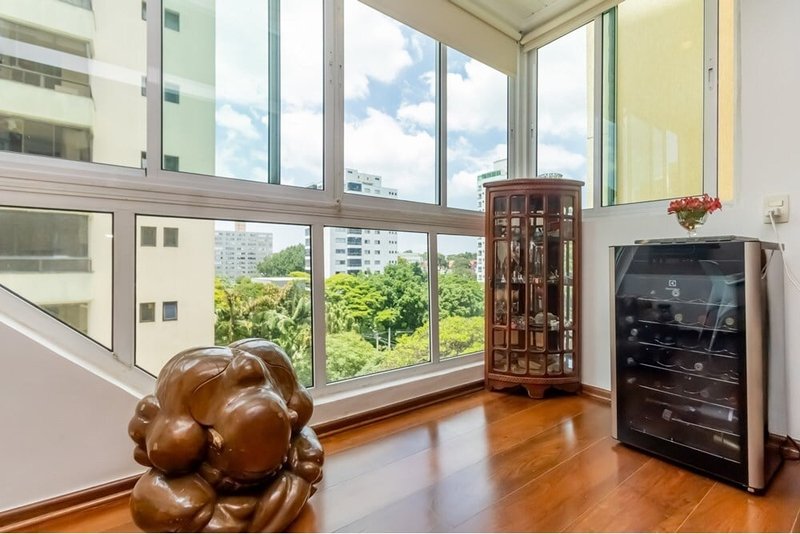 Apartamento a venda - Moema - 1 suíte 115m² Jurema São Paulo - 