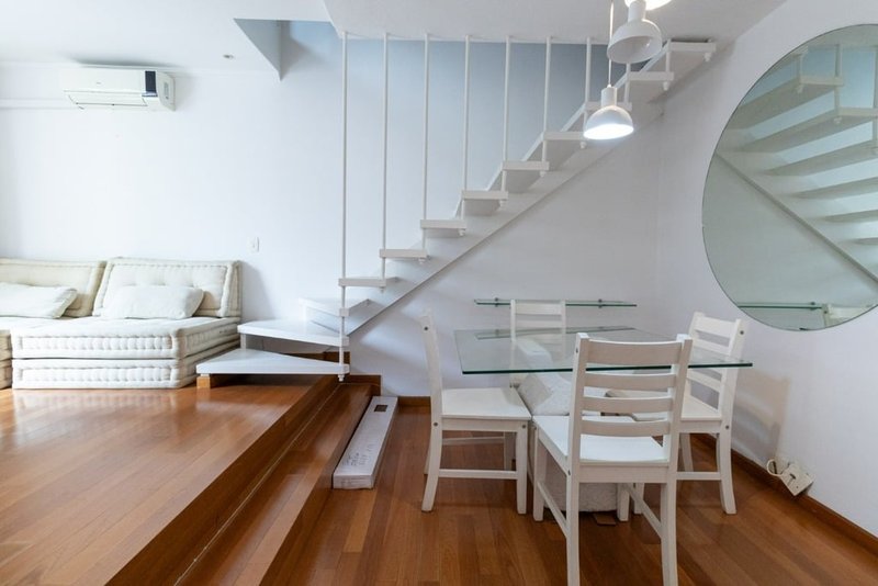 Cobertura Duplex a venda - Itaim Bibi - 1 suíte 70m² Jesuíno Arruda São Paulo - 