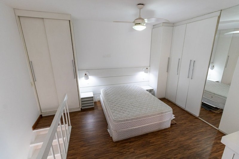 Cobertura Duplex a venda - Itaim Bibi - 1 suíte 70m² Jesuíno Arruda São Paulo - 