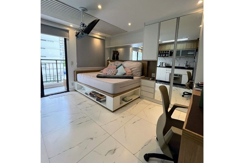 Studio a venda - Indianópolis - 1 dormitório 33m² dos Carinás São Paulo - 