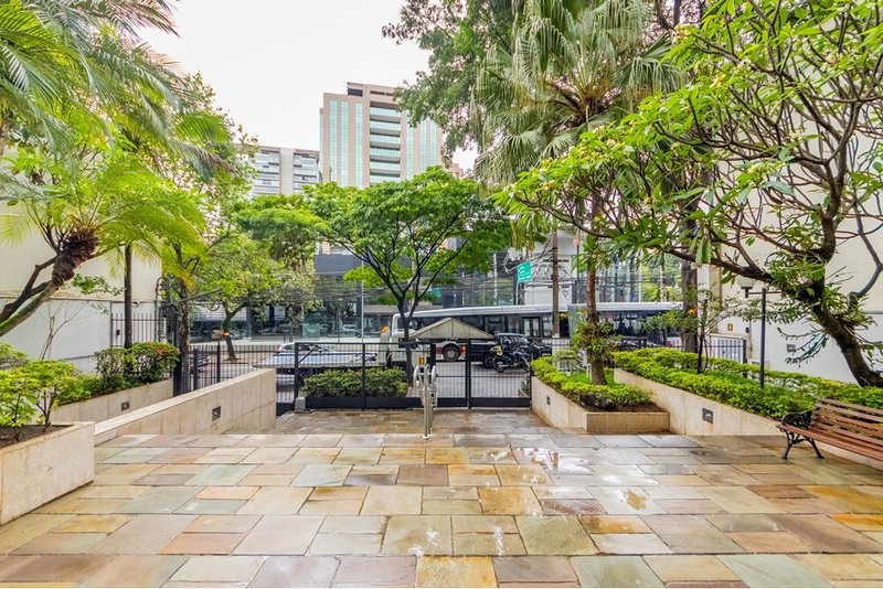 Apartamento a venda - Itaim Bibi - 1 suíte 141m² Tabapuâ São Paulo - 