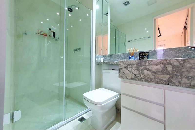 Studio a venda - Chácara Santo Antônio - 1 dormitório 33m² da Paz São Paulo - 