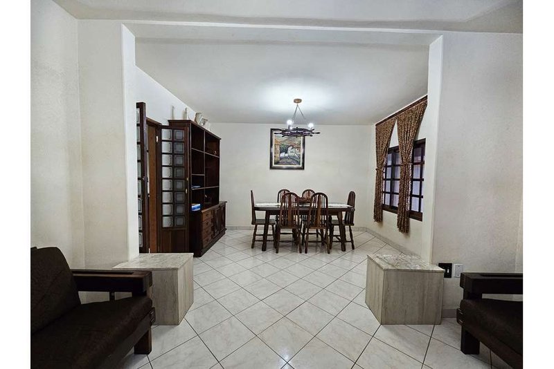 Casa a venda - Vila Guarani - 3 dormitórios 150m² Abraão Miguel do Carmo São Paulo - 