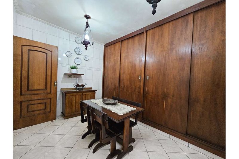 Casa a venda - Vila Guarani - 3 dormitórios 150m² Abraão Miguel do Carmo São Paulo - 