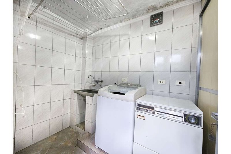 Casa a venda - Vila Guarani - 3 dormitórios 150m² Abraão Miguel do Carmo São Paulo - 