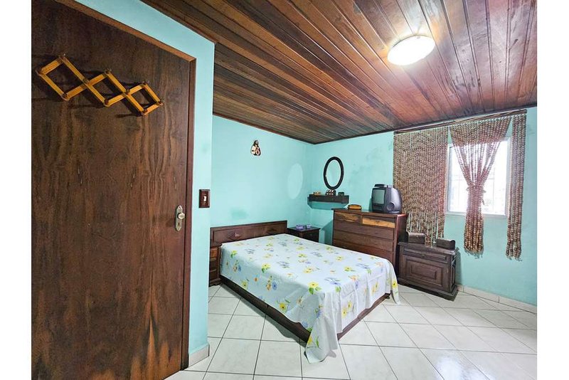 Casa a venda - Vila Guarani - 3 dormitórios 150m² Abraão Miguel do Carmo São Paulo - 