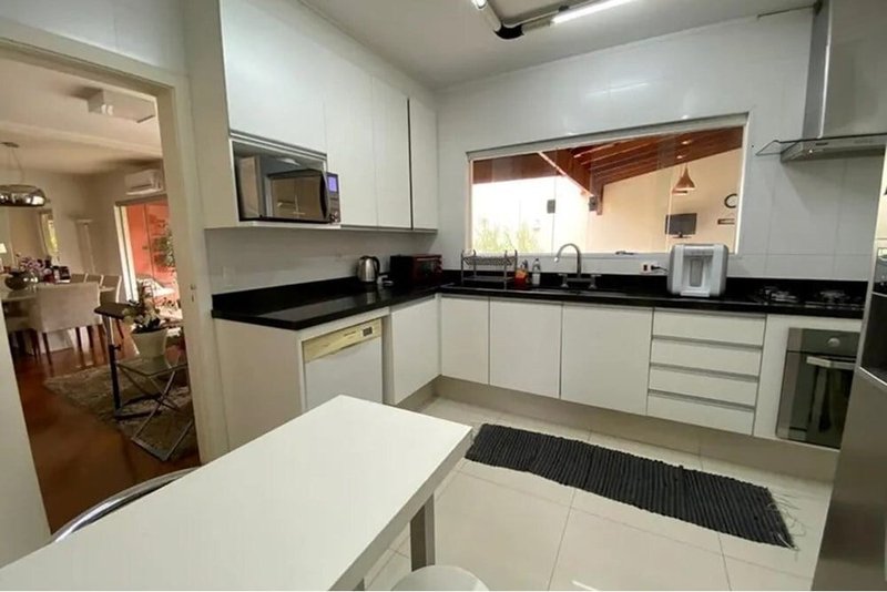Casa a venda - Planalto Paulista - 2 suítes 229m² dos Guainumbis São Paulo - 