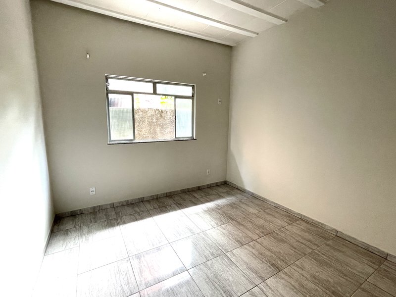 Alugando casa com 2 dormit&oacute;rios, Vale do Jequitib&aacute;-Guapimirim-RJ Rua Onze Guapimirim - 