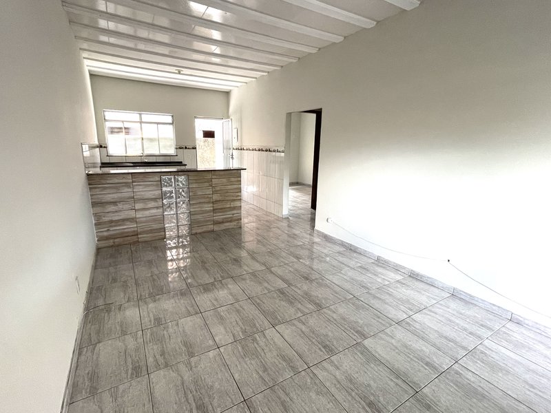 Alugando casa com 2 dormit&oacute;rios, Vale do Jequitib&aacute;-Guapimirim-RJ Rua Onze Guapimirim - 