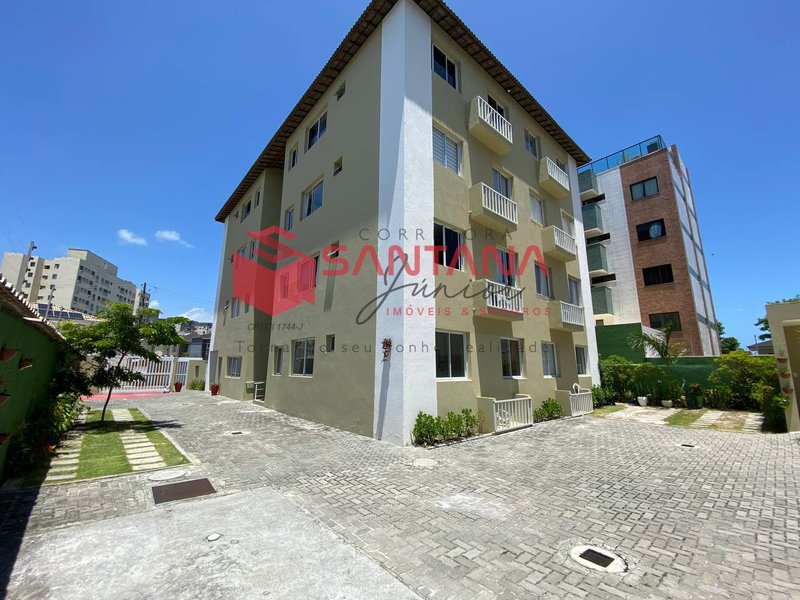 Apartamento térreo semimobiliado em Buraquinho Rua Antônio Fagundes Pereira Lauro de Freitas - 