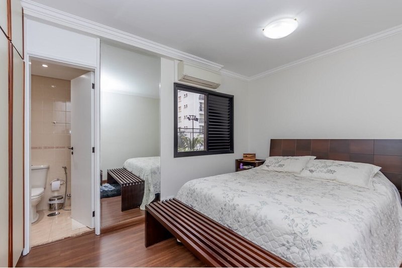 Apartamento a venda - Moema -1 suíte 101m² Cotovia São Paulo - 
