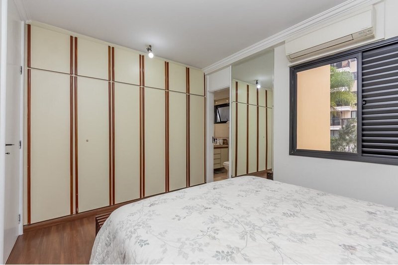 Apartamento a venda - Moema -1 suíte 101m² Cotovia São Paulo - 