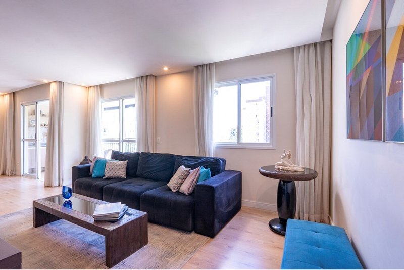 Apartamento a venda - Vila Mariana -  3 suítes 131m² Embuaçu São Paulo - 