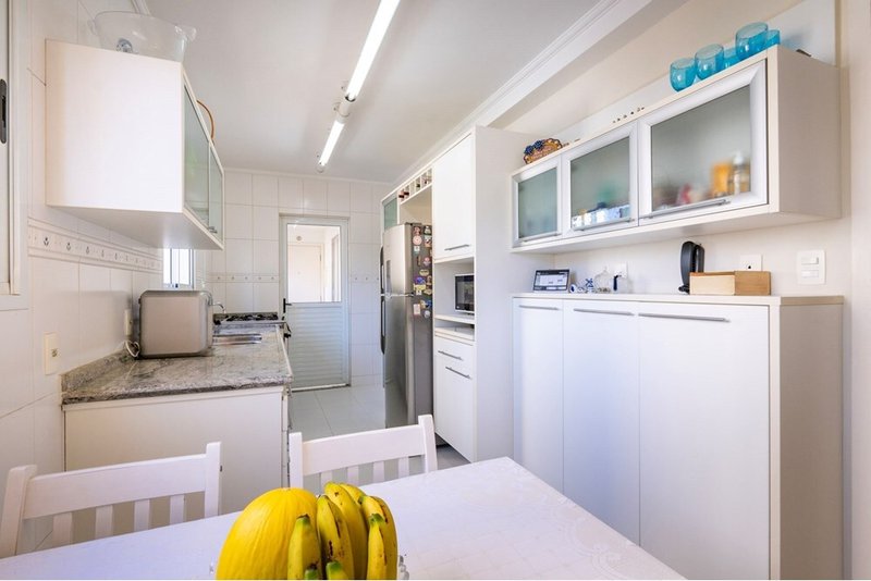 Apartamento a venda - Vila Mariana -  3 suítes 131m² Embuaçu São Paulo - 