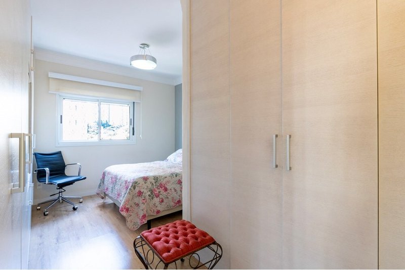 Apartamento a venda - Vila Mariana -  3 suítes 131m² Embuaçu São Paulo - 