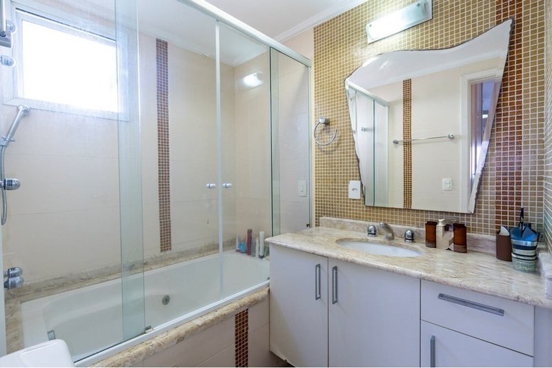 Apartamento a venda - Vila Mariana -  3 suítes 131m² Embuaçu São Paulo - 