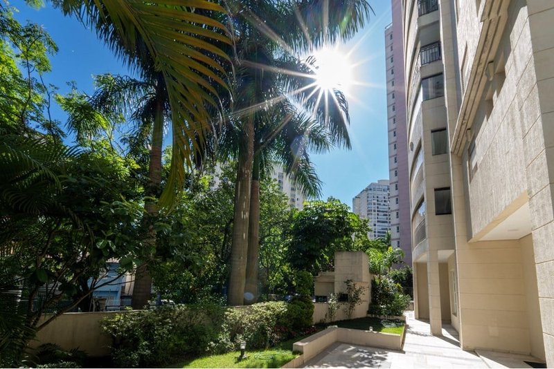 Apartamento a venda - Vila Mariana -  3 suítes 131m² Embuaçu São Paulo - 